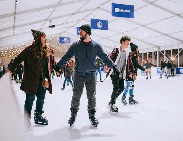 Bellevue Downtown Ice Rink (winter only) photo 2