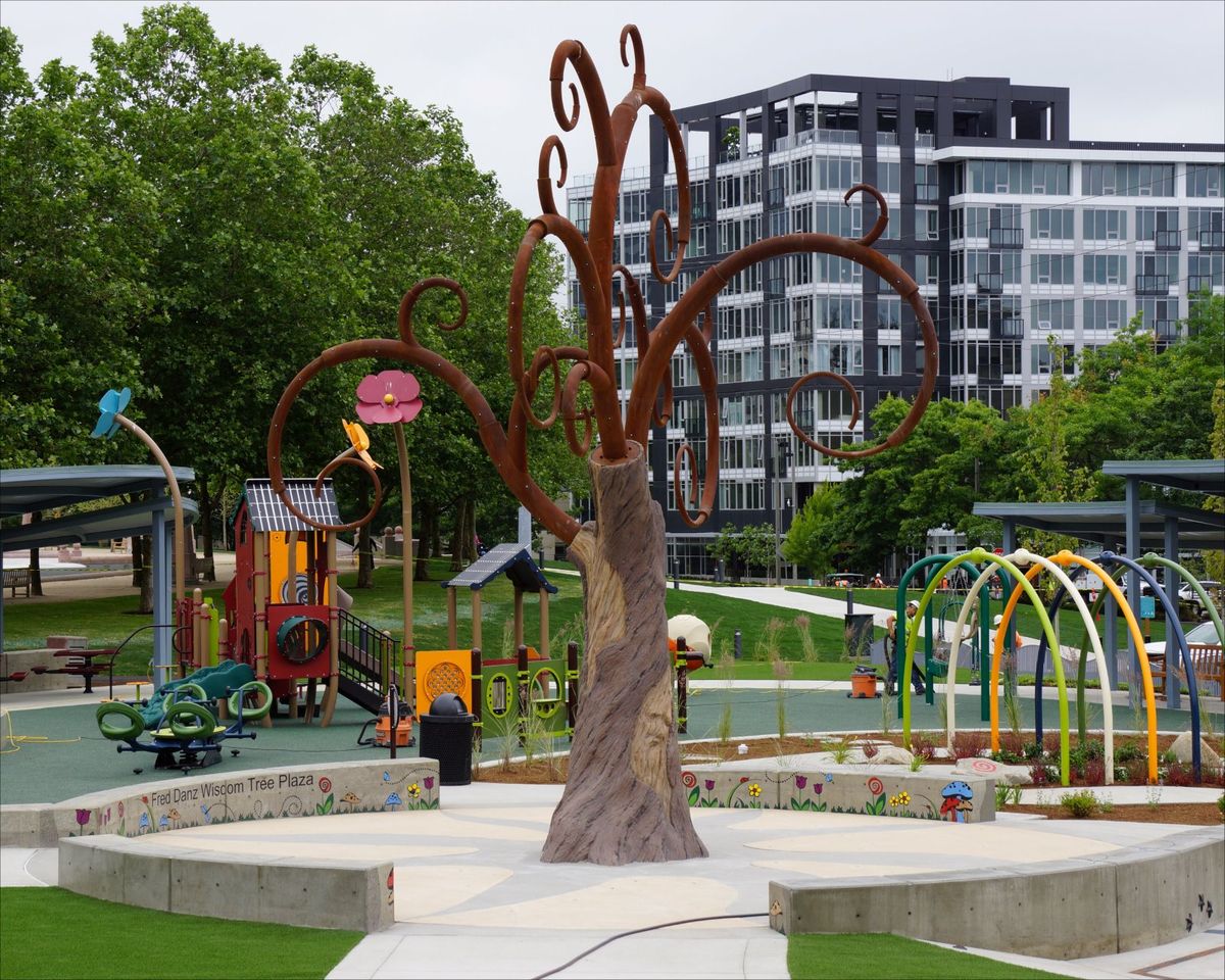 Bellevue Downtown Park photo 1
