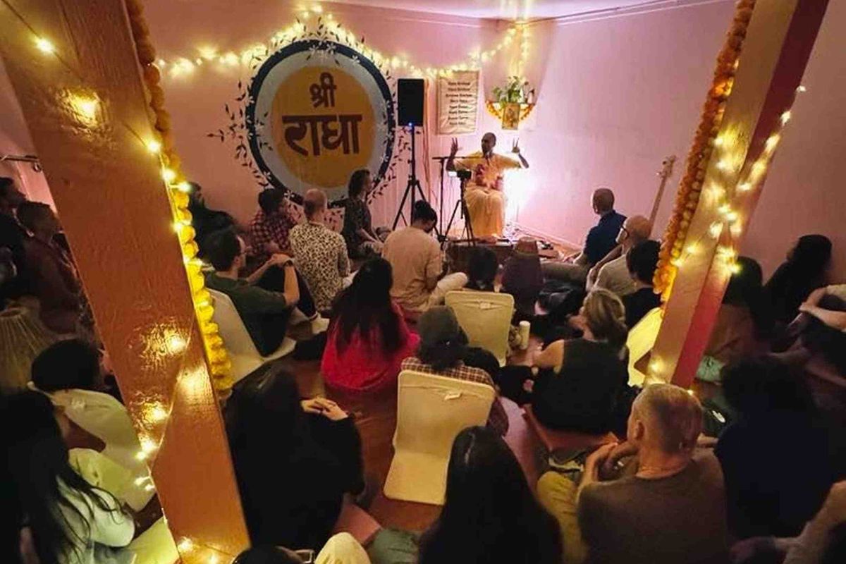 Bhakti SF photo 3