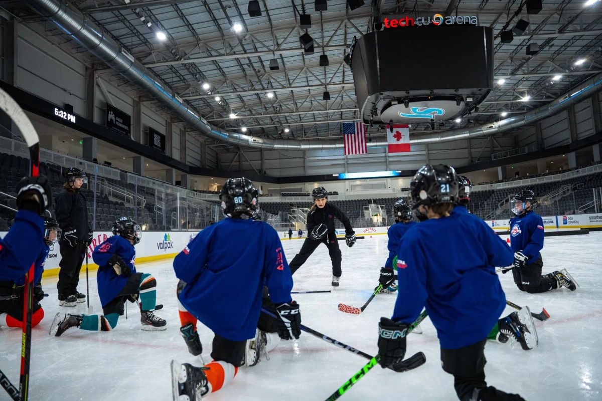 Extra Hour Hockey Training Facility photo 2