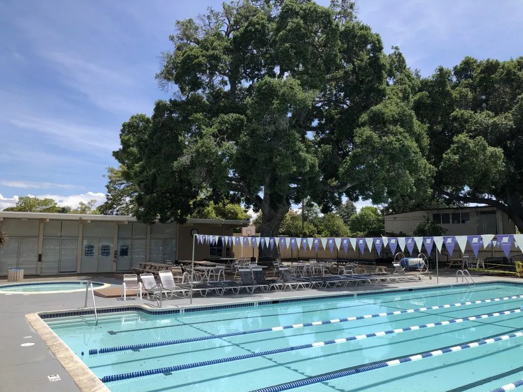 Fairbrae Swim and Racquet Club photo 4