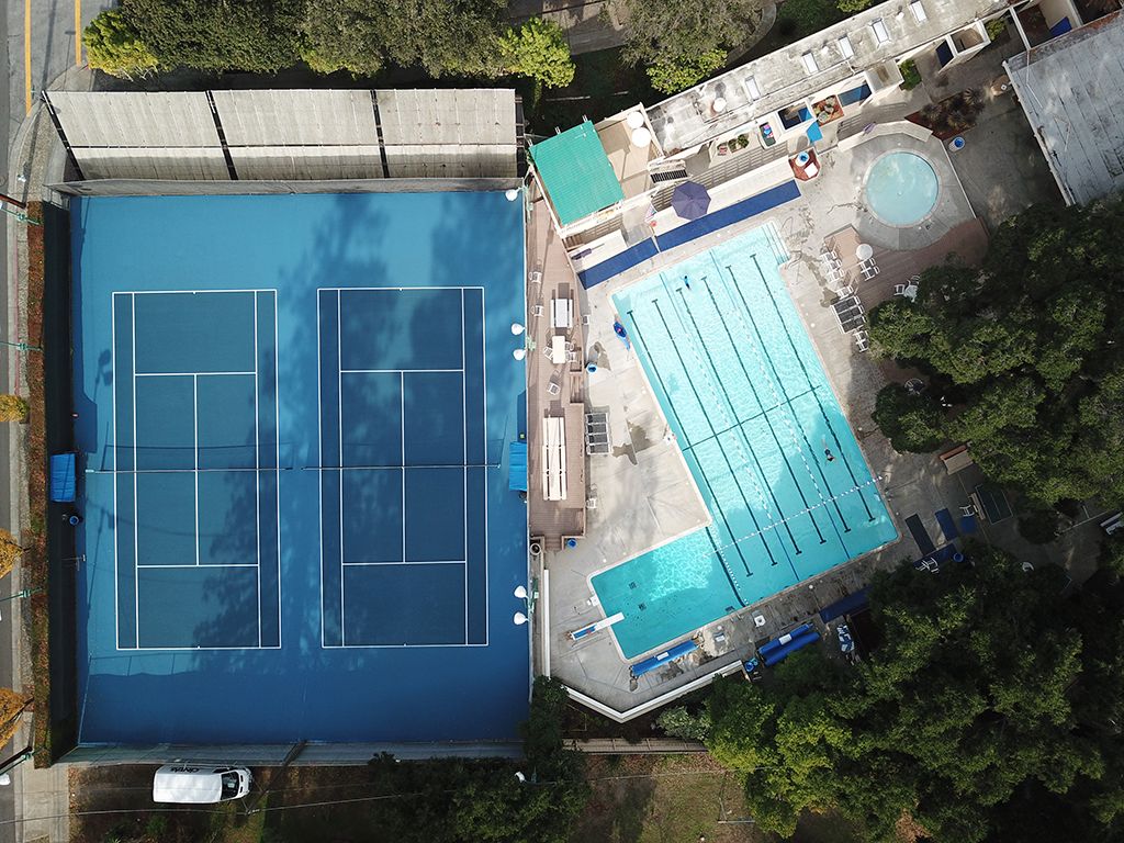 Fairbrae Swim and Racquet Club