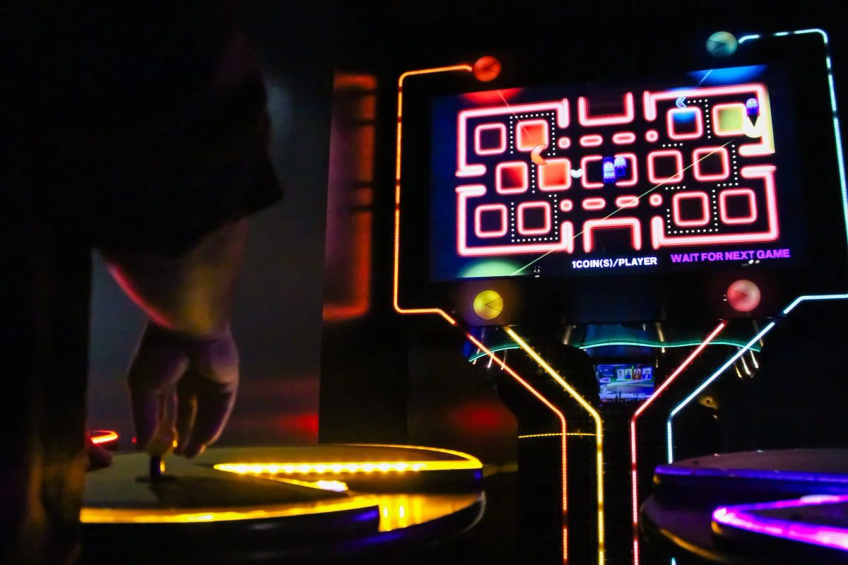 Grand Central Bowl & Arcade photo 1