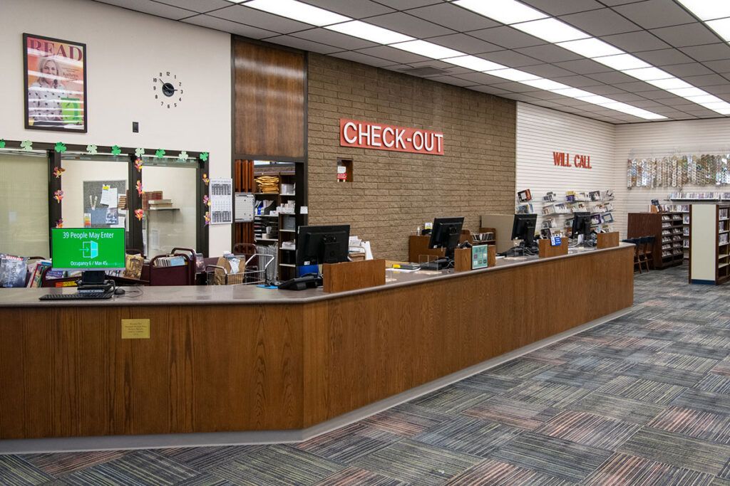 La Cañada Flintridge Library photo 3