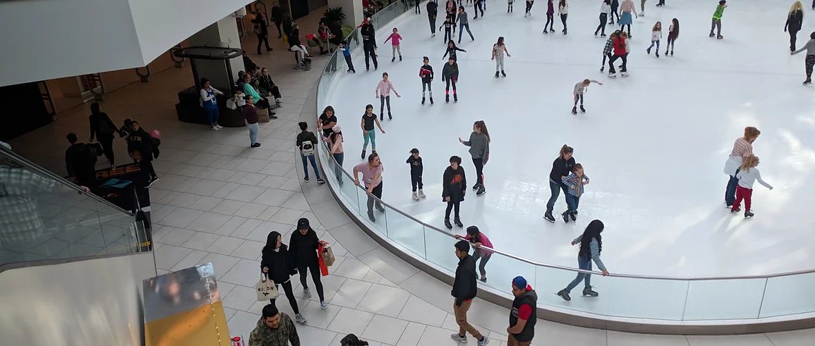 Lloyd Center Ice Rink photo 1