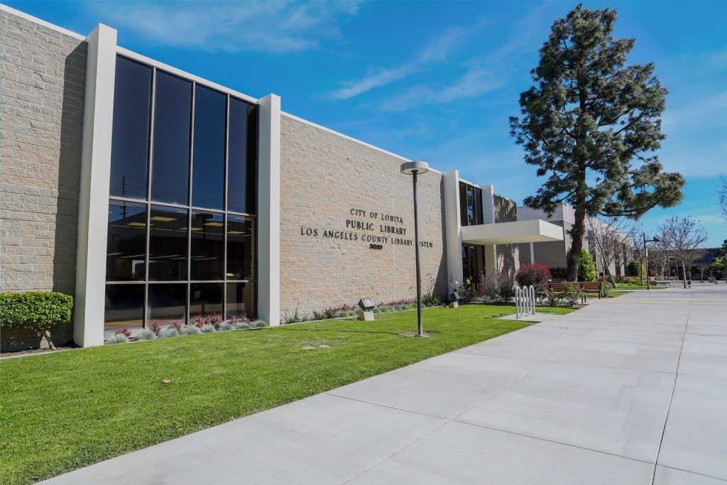 Lomita Library photo 2