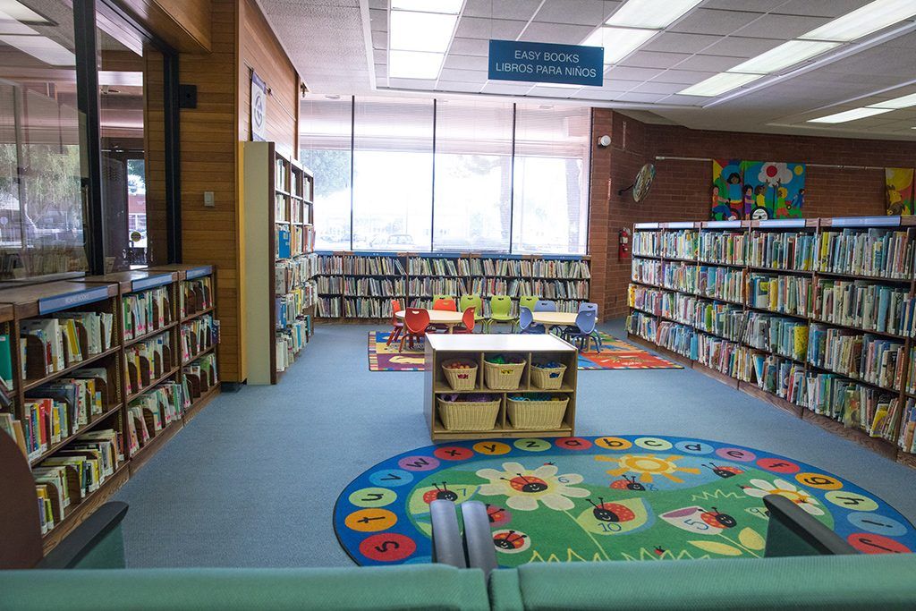 Lynwood Library photo 4