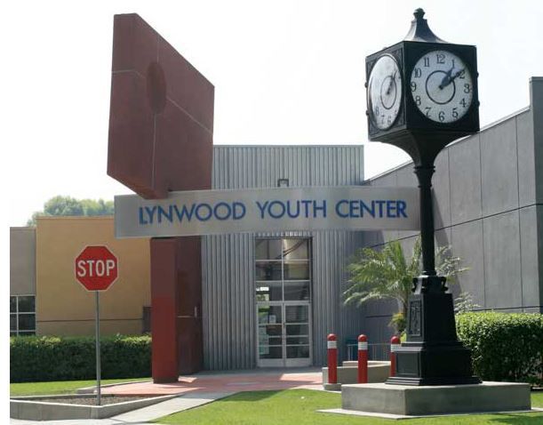 Robert Henning Lynwood Youth Center photo 1