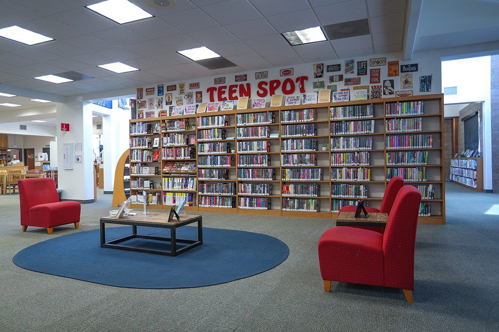 San Fernando Library photo 5