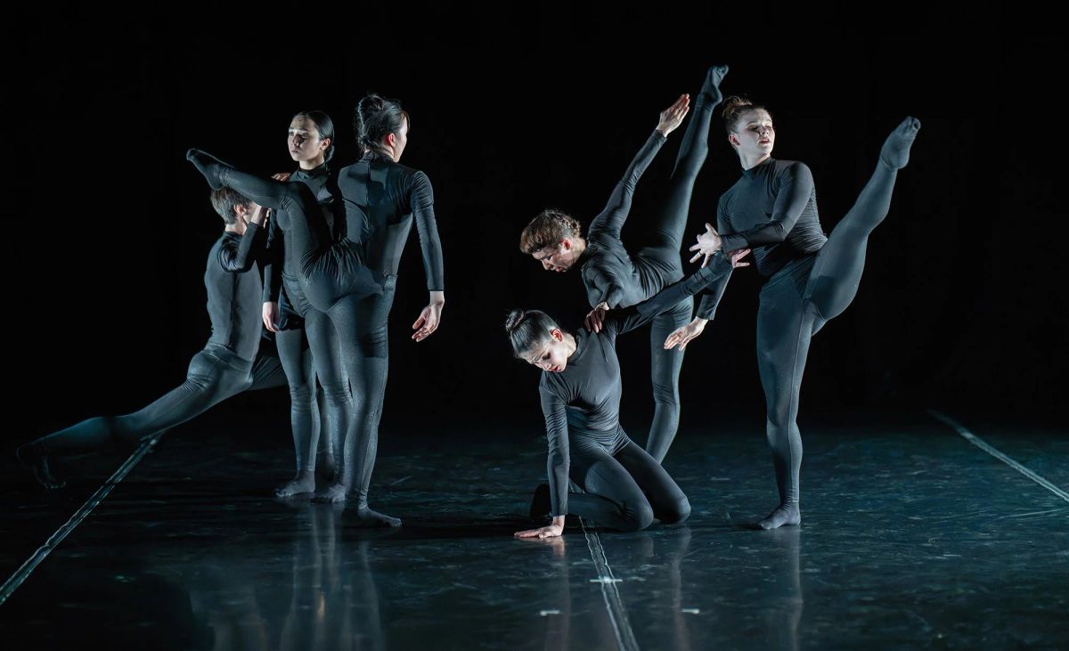 Spectrum Dance Theater