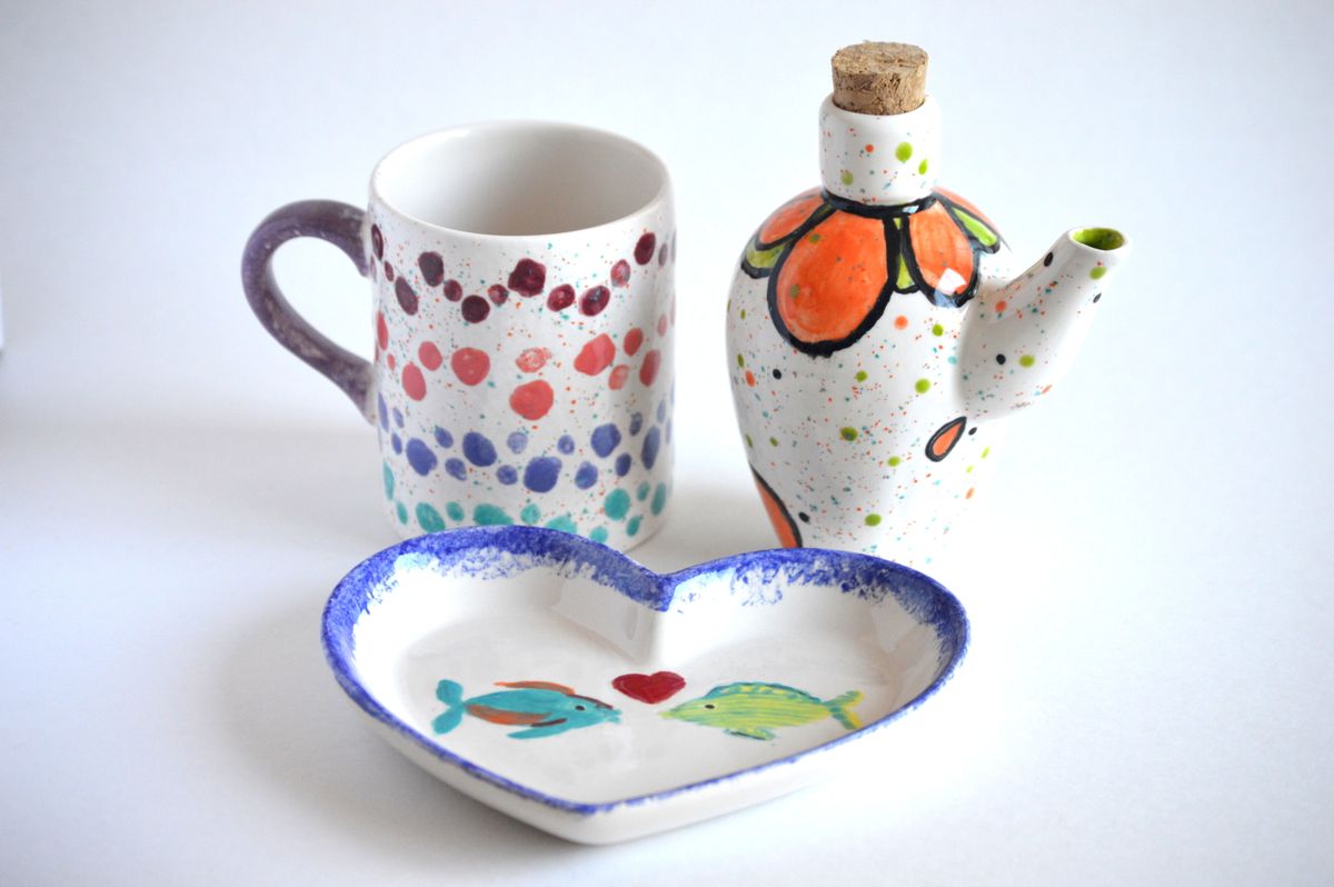 The Krafty Caterer - Pottery Painting photo 1