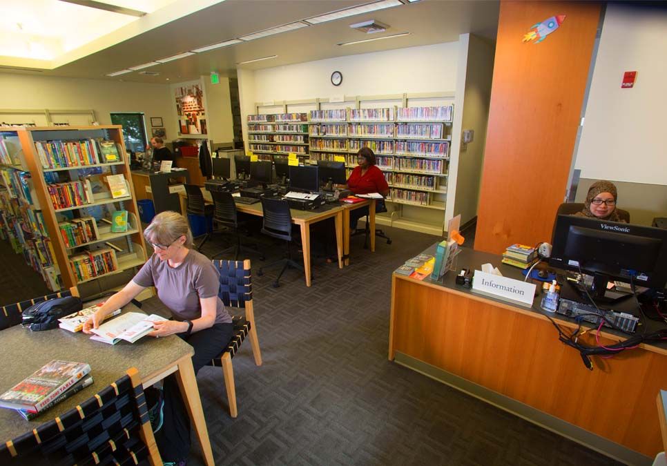 The Seattle Public Library - Madrona-Sally Goldmark Branch photo 3