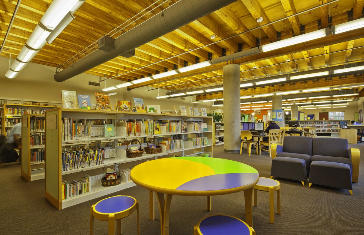 The Seattle Public Library - NewHolly Branch