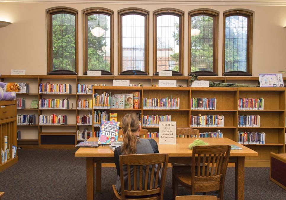 The Seattle Public Library - Queen Anne Branch photo 5